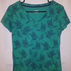 Green Mossimo bird tshirt